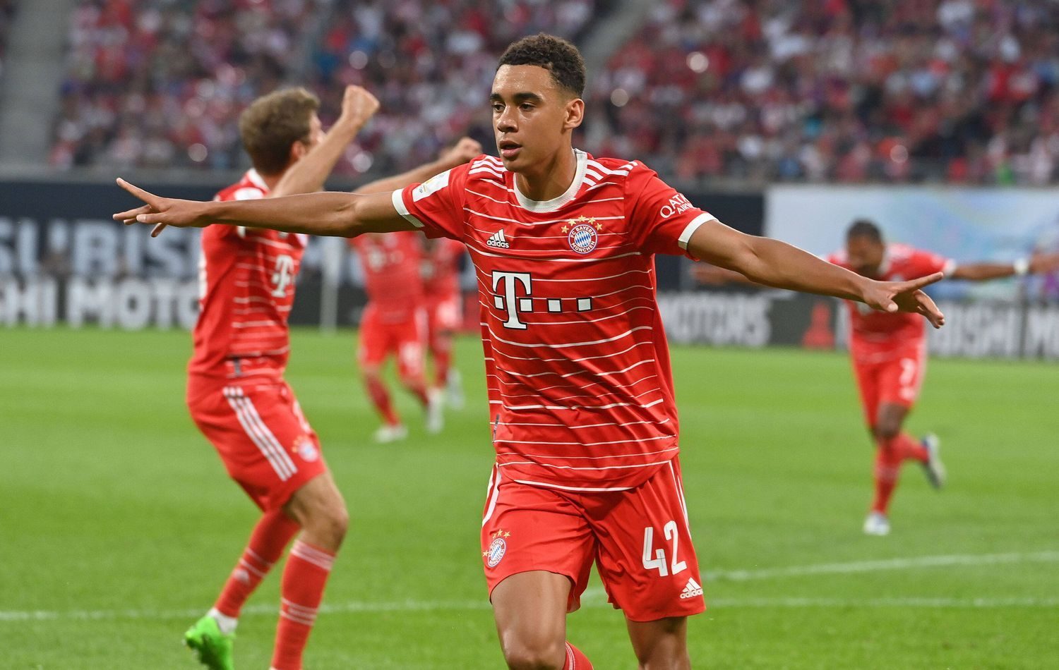 Jamal Musiala heaps praise on teammates as Bayern continue their eight-straight unbeaten run
