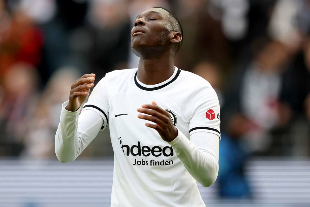 kolo muani frankfurt