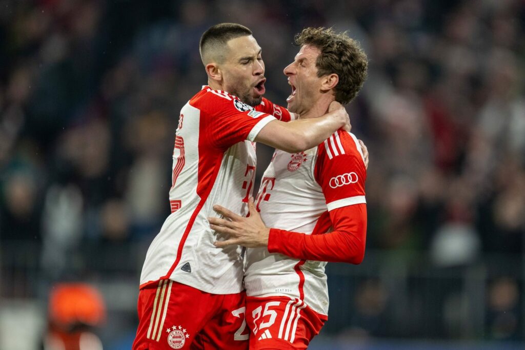 Raphael Guerreiro und Thomas Müller