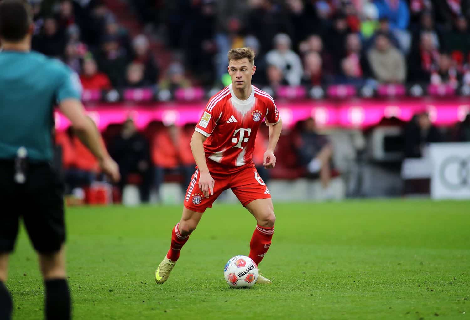 Fussball, Herren, Bundesliga, Saison 2025/2026, FC Bayern München - FC St.Pauli, Allianz Arena Joshua Kimmich