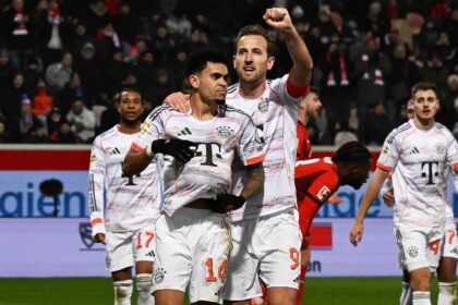 Harry Kane and Luis Díaz