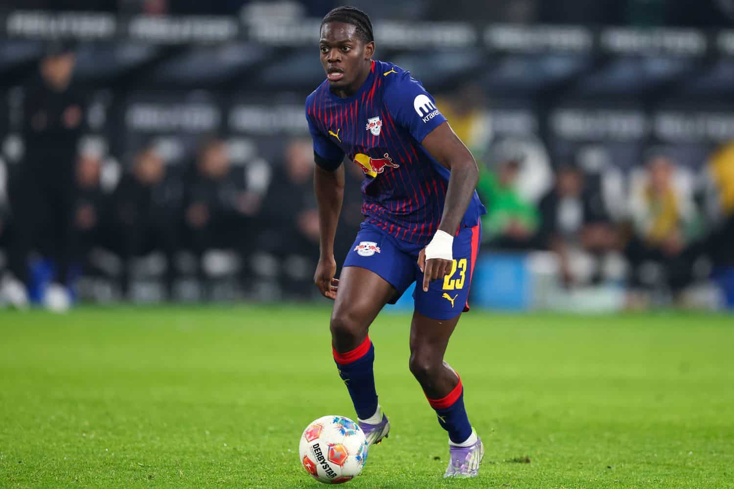 2025-11-28 Borussia Monchengladbach v RB Leipzig - Bundesliga Castello Lukeba