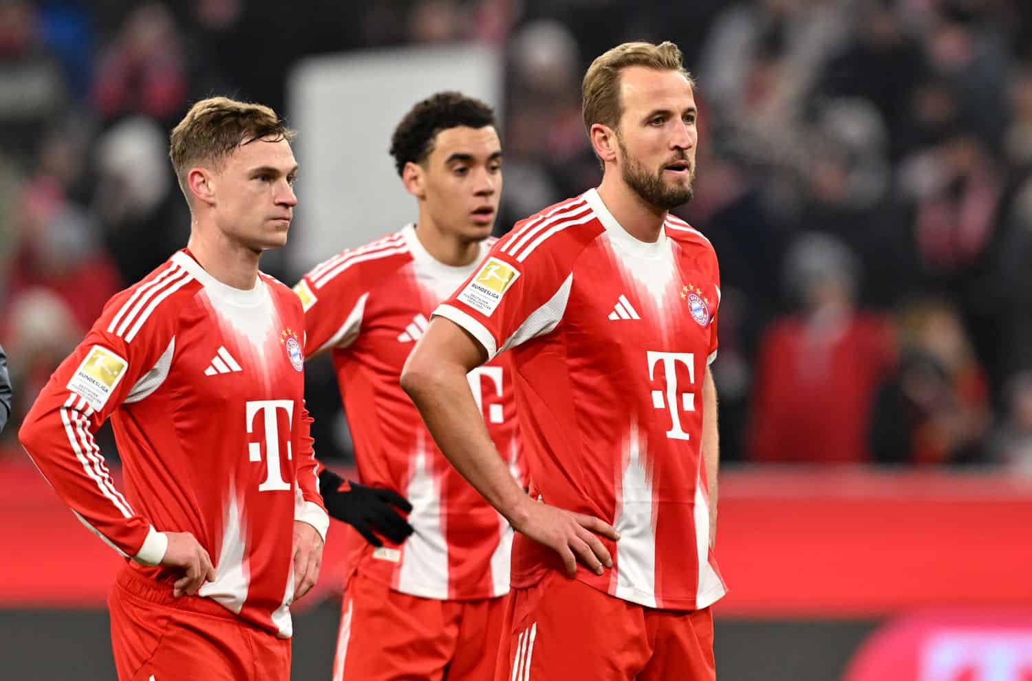 FC Bayern München v FC Augsburg - Bundesliga FC Bayern vs. FC Augsburg