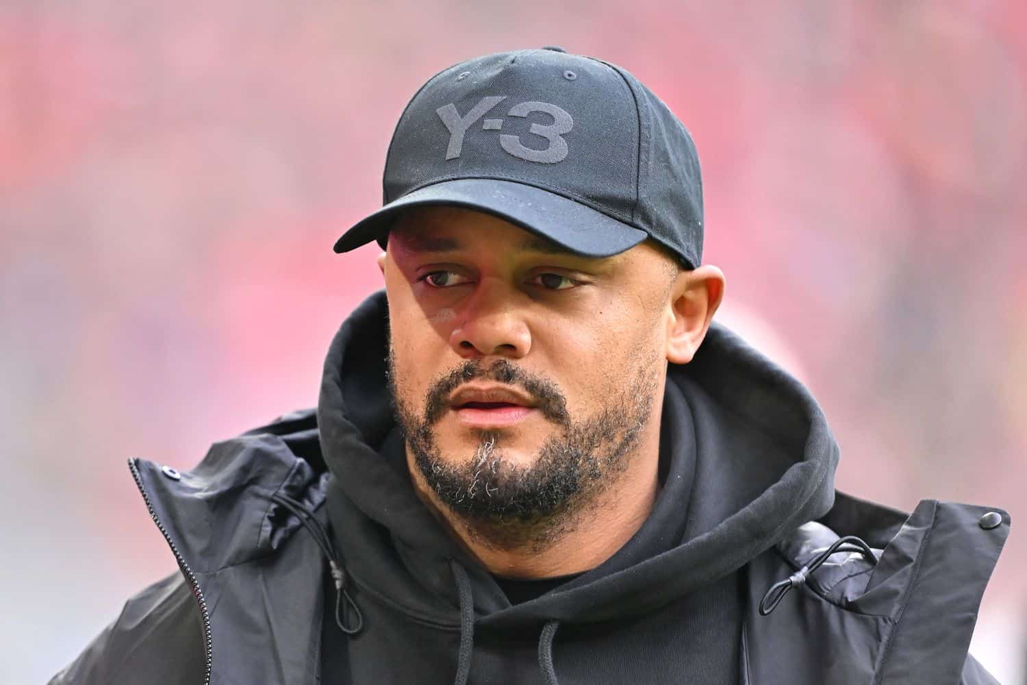 FC Bayern München v FC Augsburg - Bundesliga Vincent Kompany