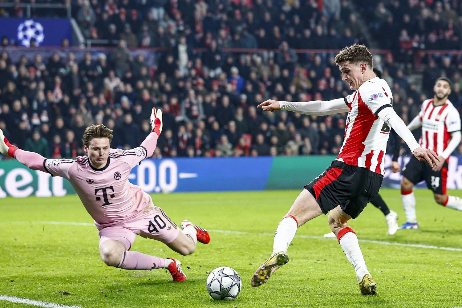 Netherlands: PSV vs Bayern Munchen Jonas Urbig