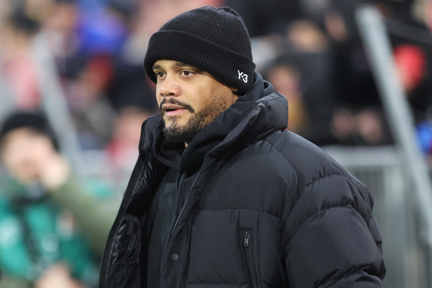 Kompany changes starting eleven