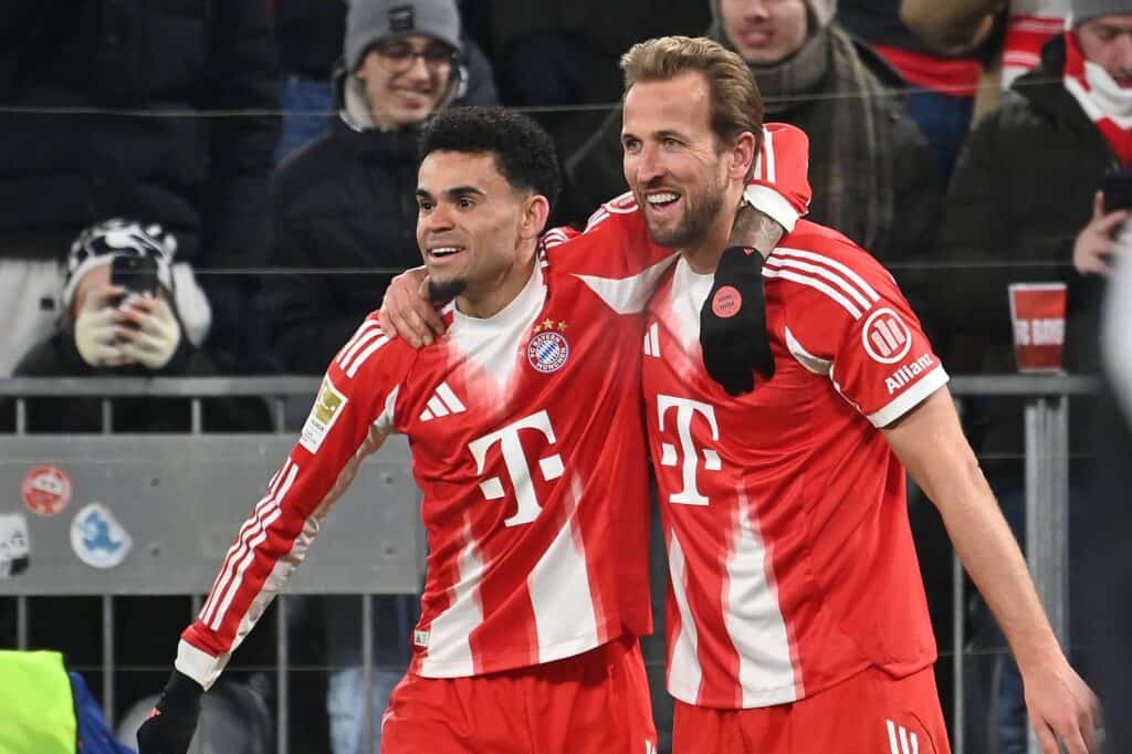 Fussball Bundesliga /
FC Bayern Muenchen - VfL Wolfsburg 8-1 Harry Kane, Luis Diaz