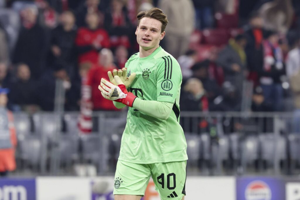Jonas Urbig