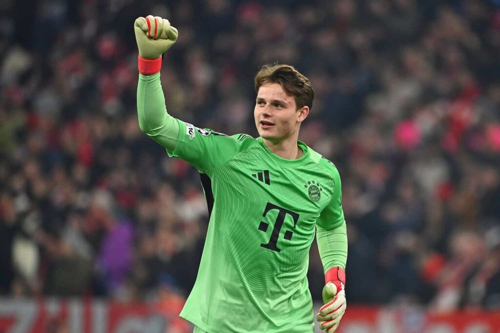 Jonas Urbig