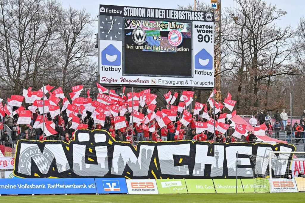 Wacker fans