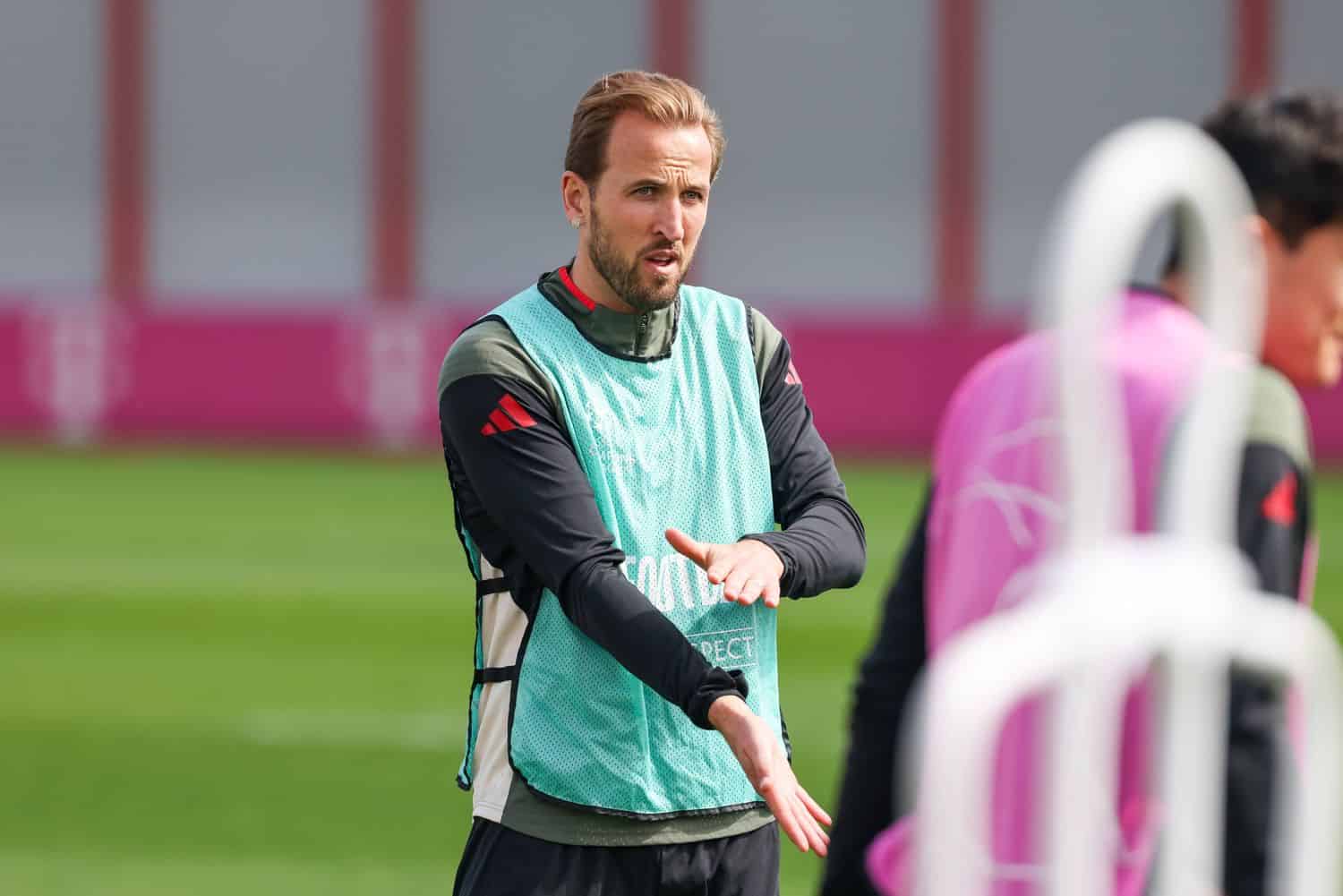 GER, Abschlusstraining, FC Bayern Muenchen, Fussball, UEFA Champions League, Viertelfinale, Hinspiel, Saison 2025/2026, 06.04.2026 Harry Kane