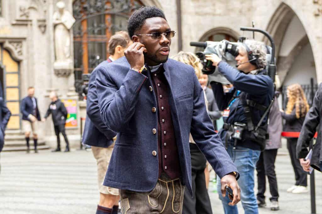 Alphonso-Davies-2-1024x683-1 Alphonso Davies