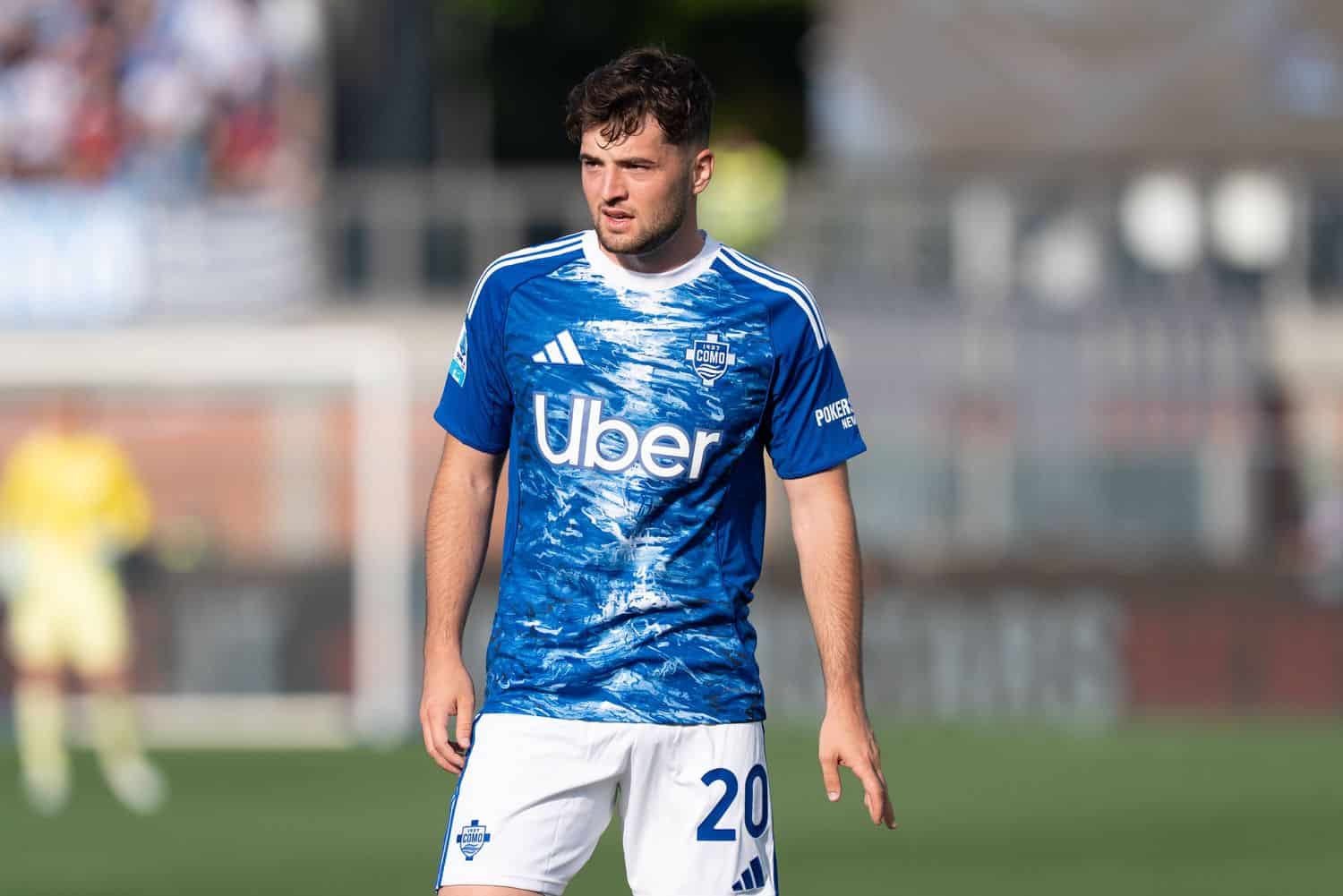 Como 1907 v SSC Napoli - Serie A Enilive Martin Baturina