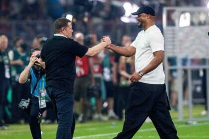 Vincent Kompany, Max Eberl