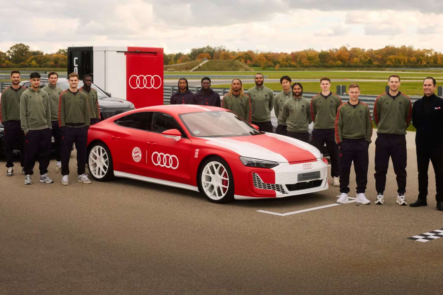 fcb-dienstwagen FC Bayern Company Vehicles