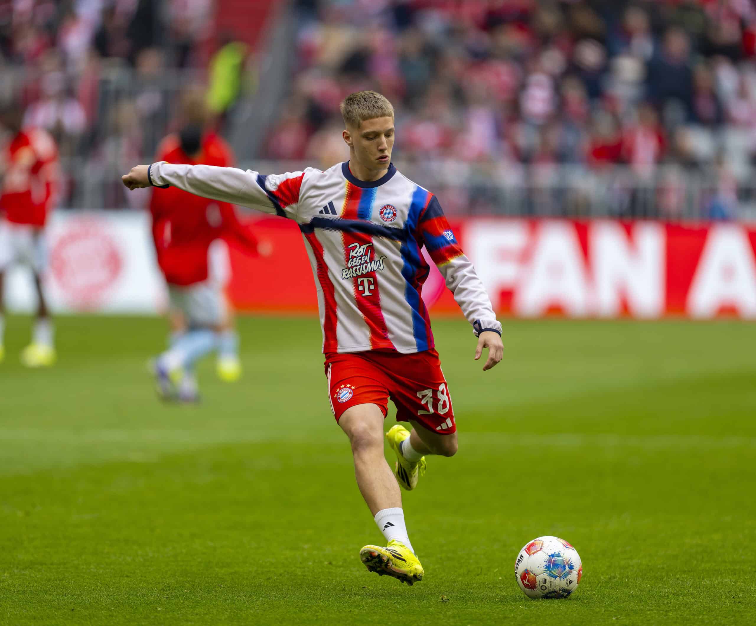 21.03.2026, Fussball Bundesliga FC Bayern - Union Berlin Erblin Osmani