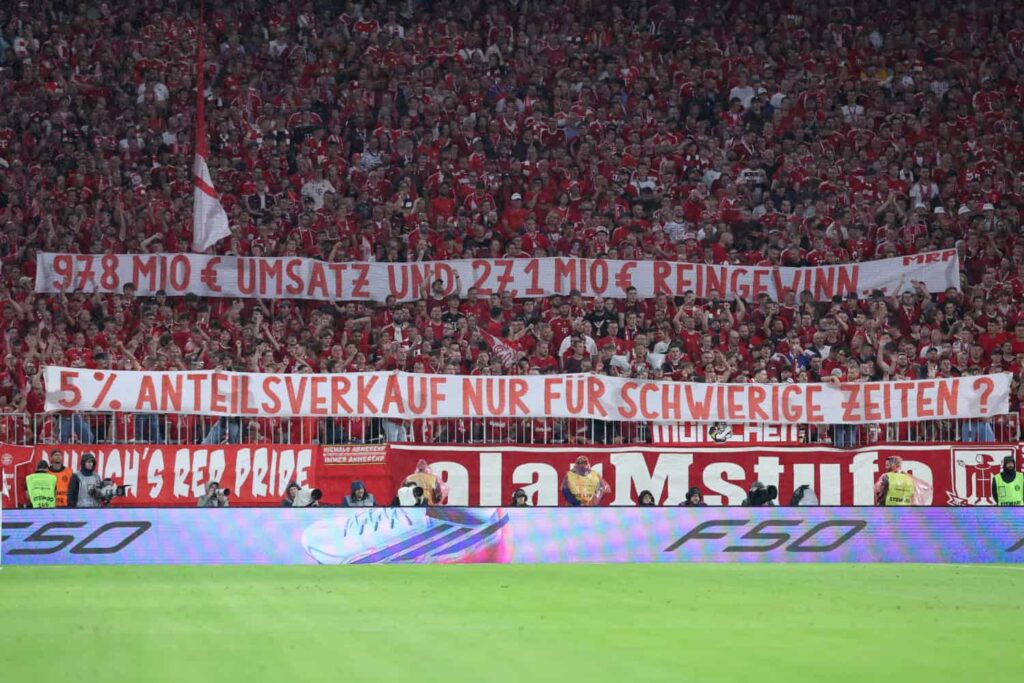 Slogan banners
