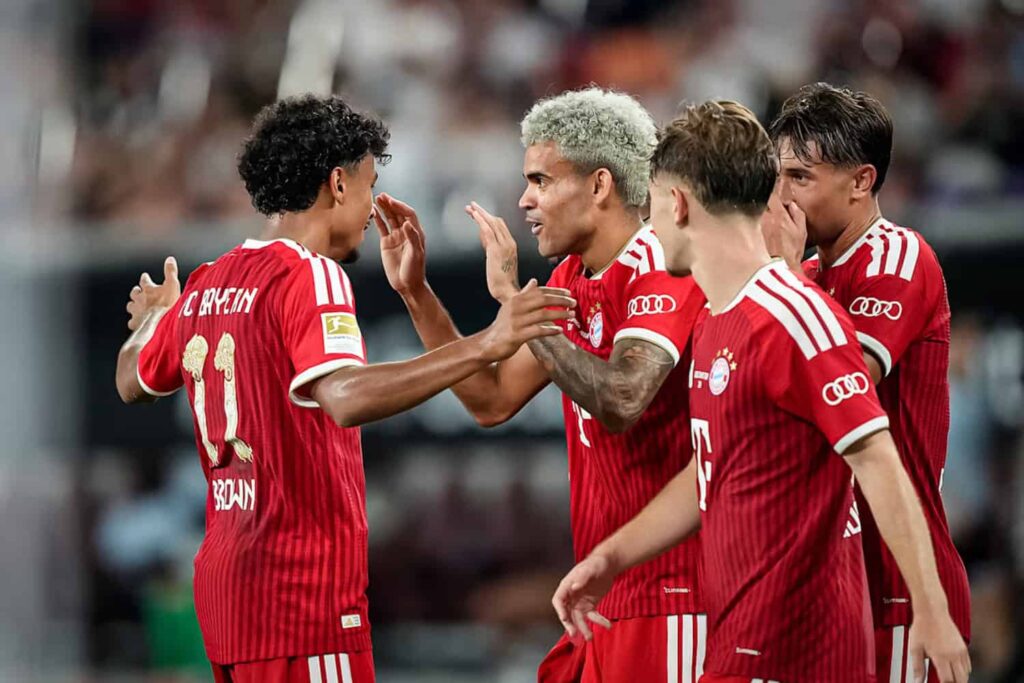FC Bayern vs. Aston Villa