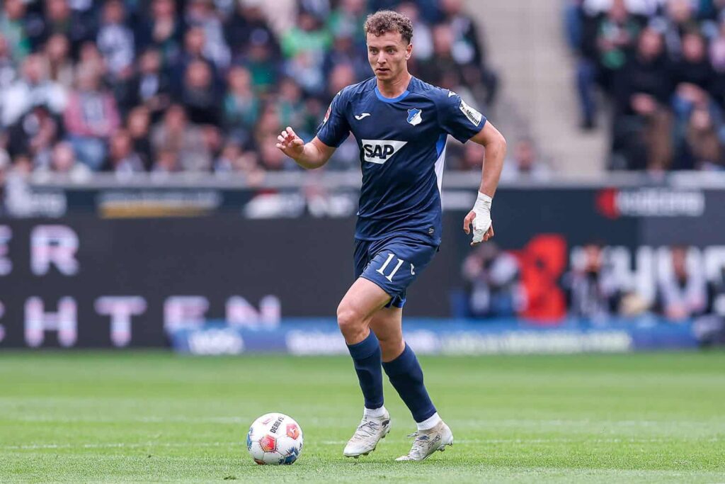 Fisnik Asllani