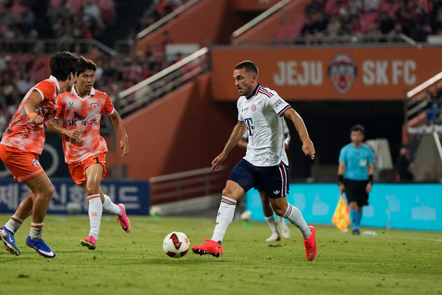 Jeju SK vs. FC Bayern