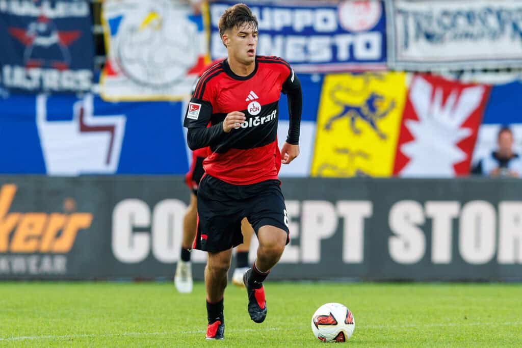 Javi Fernández