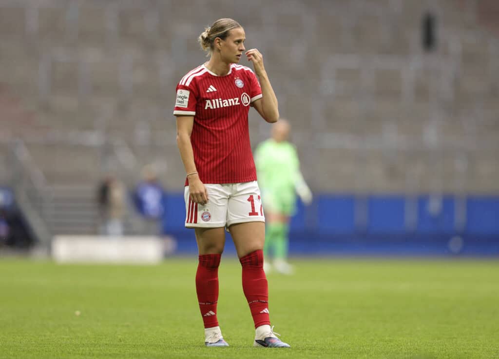 Fussball Frauen Bundesliga HSV - Bayern München Klara Bühl