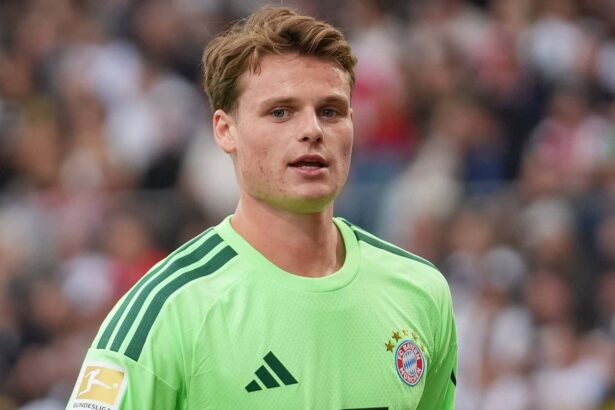 Jonas Urbig