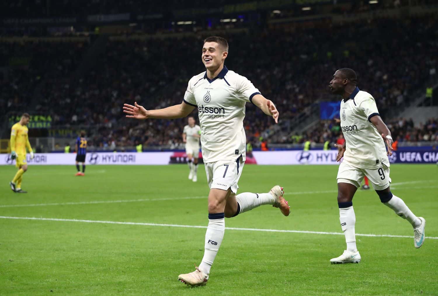 DFB rising star in their sights! Bayern joins the race for Tresoldi