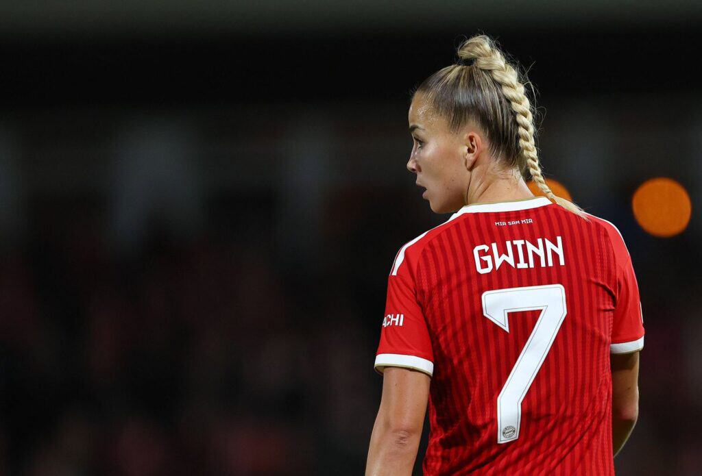 Football Women Uefa Champions League 2026 - 2027 Bayern Munchen vs Manchster City Giulia Gwinn