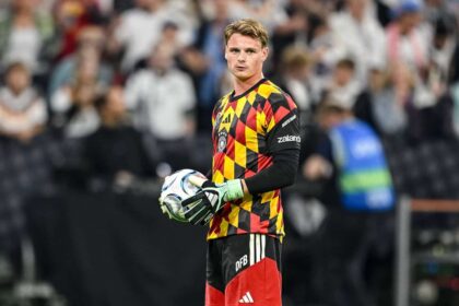 Jonas Urbig