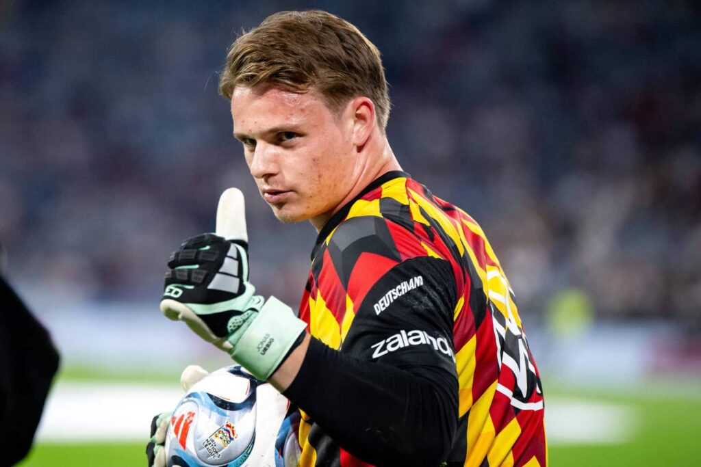 Jonas Urbig