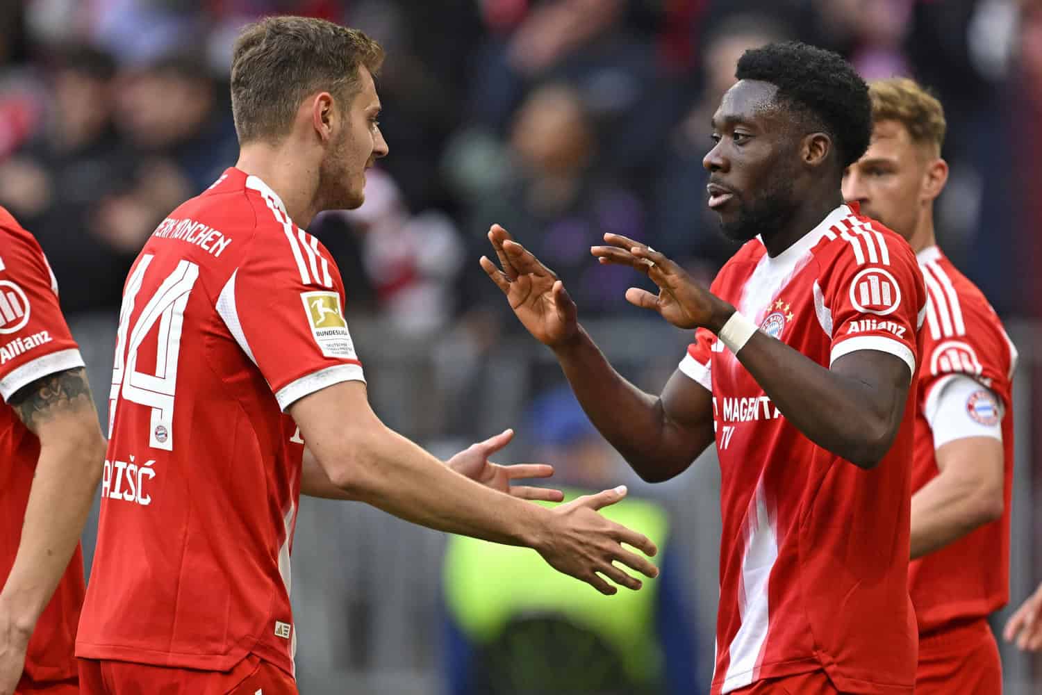 Bayern bosses want to sell star player! Kompany is putting up a fight